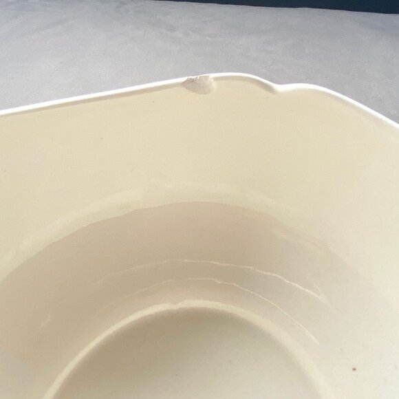 Lenox China Christmas Holiday Porcelain Bowl Holly Berry Teleflora small chip - Picture 4 of 4